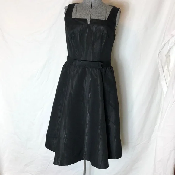 isaac mizrahi black dress Isaac Mizrahi Bergdorf Goodman 1990's Black Velvet Dress